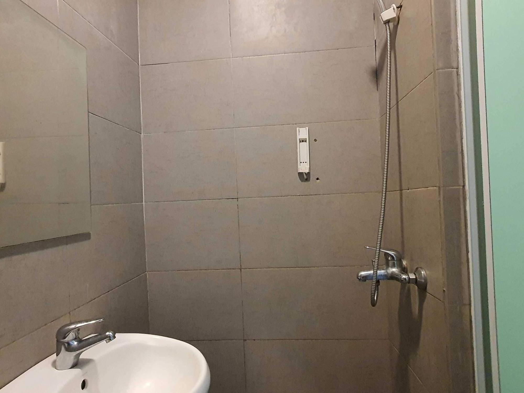 Oyo 91053 Signature Inn Miri Exterior photo